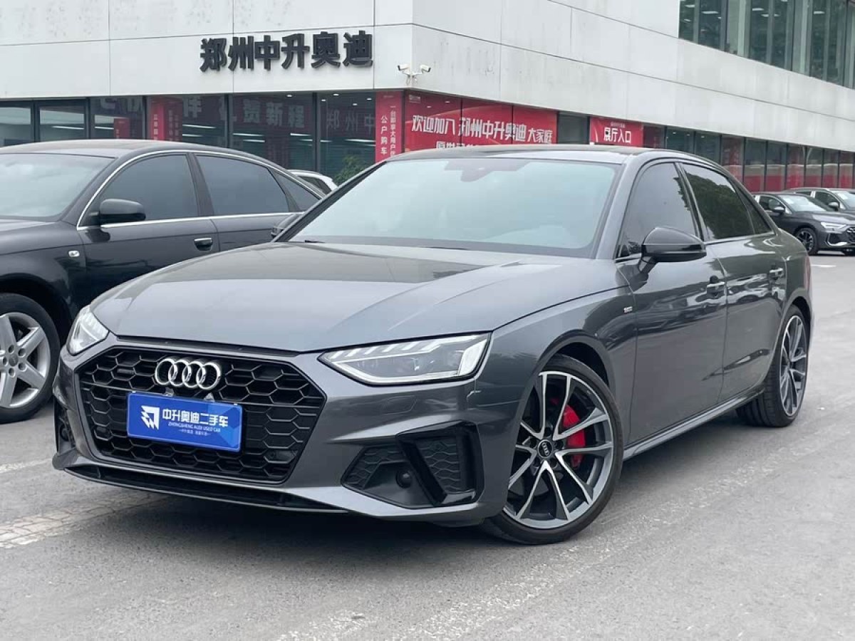 奧迪 奧迪A4L  2023款 45 TFSI quattro 臻選動(dòng)感型圖片