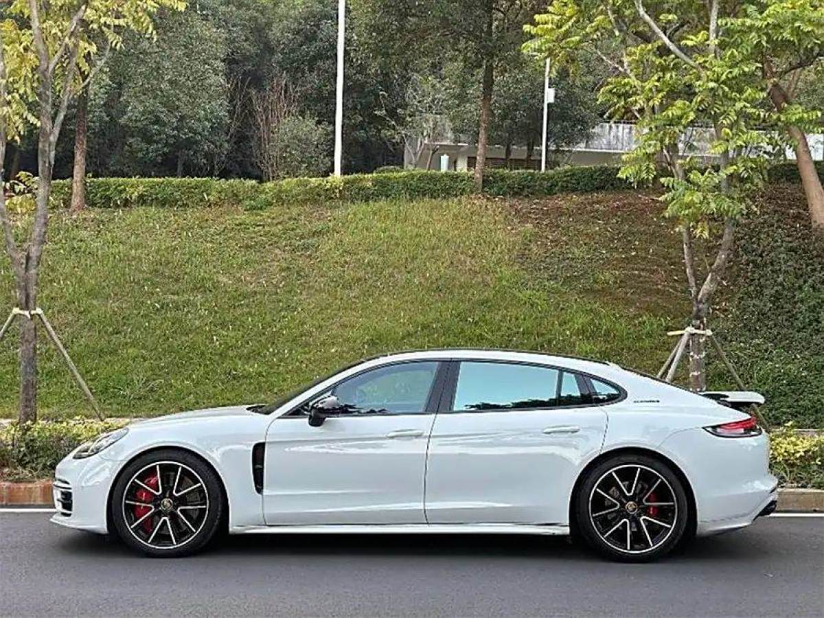 2021年3月保時捷 Panamera  2021款 Panamera 4 行政加長版 2.9T