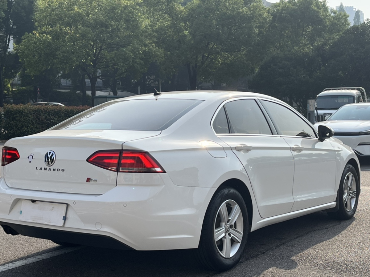 大眾 凌渡  2017款 230TSI DSG風(fēng)尚版圖片