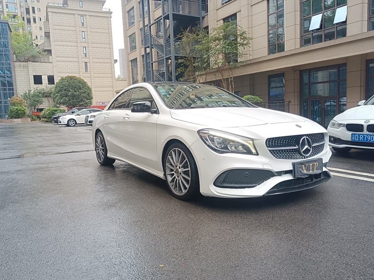 2018年9月奔馳 奔馳CLA級(jí)  2018款 CLA 220 4MATIC