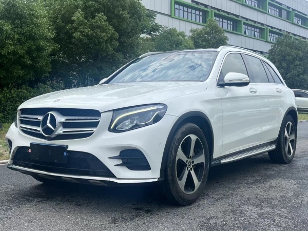 奔驰 奔驰GLC  2019款 改款 GLC 260 L 4MATIC 豪华型