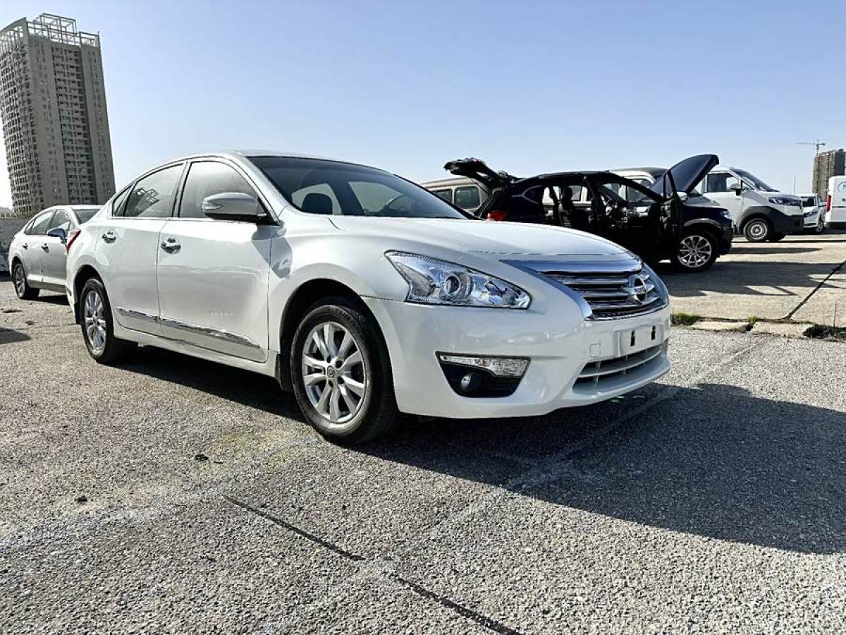 日產(chǎn) 天籟  2013款 2.0L XL舒適版圖片