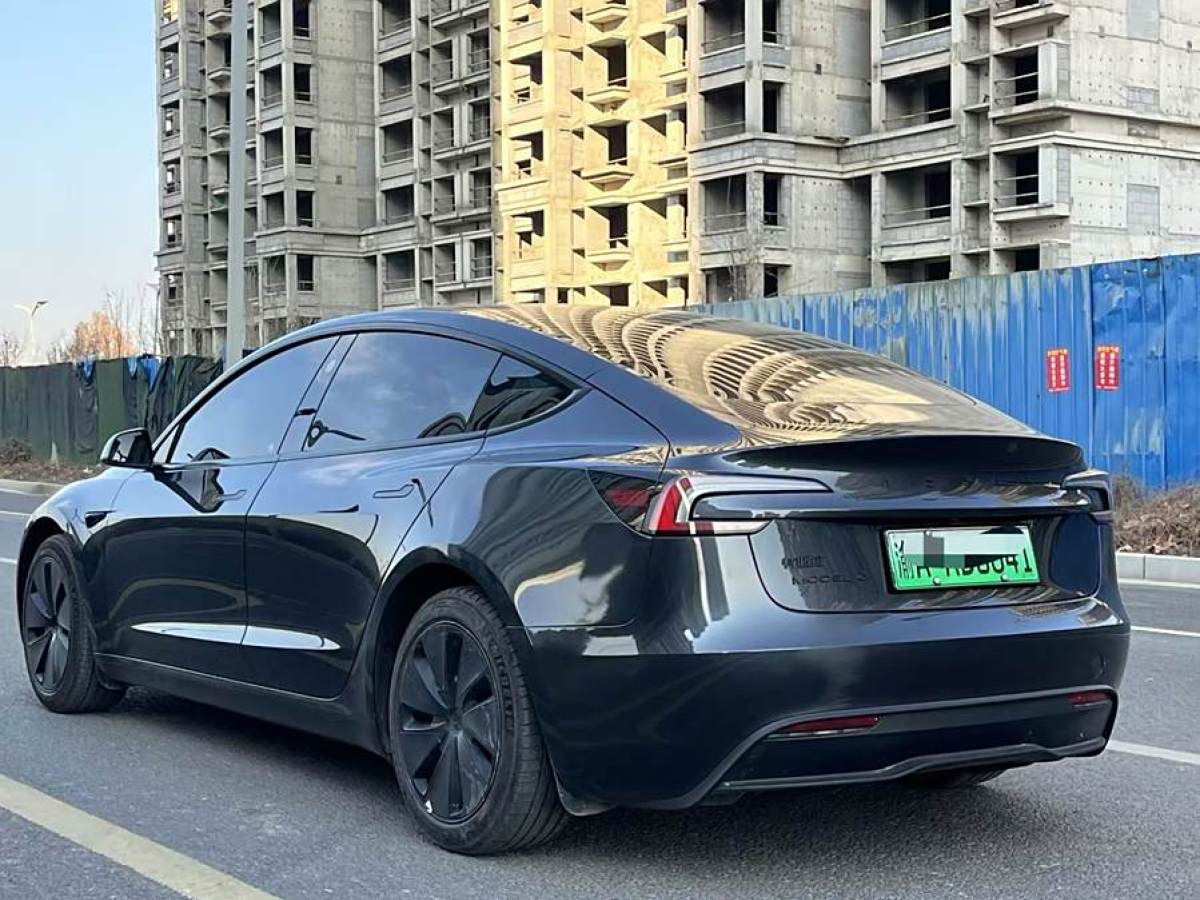 特斯拉 Model Y  2023款 后輪驅(qū)動(dòng)版圖片