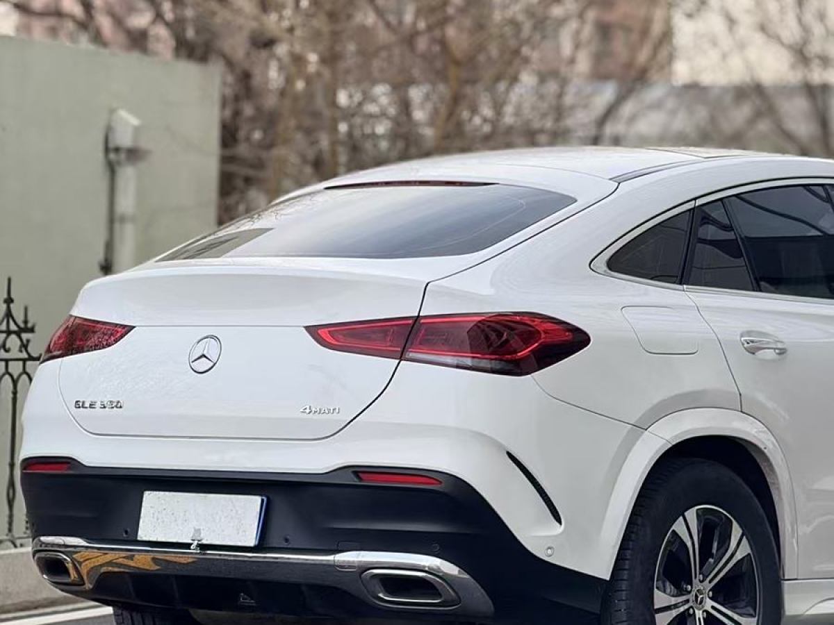 奔馳 奔馳GLE轎跑  2020款 GLE 350 4MATIC 轎跑SUV 時尚型圖片