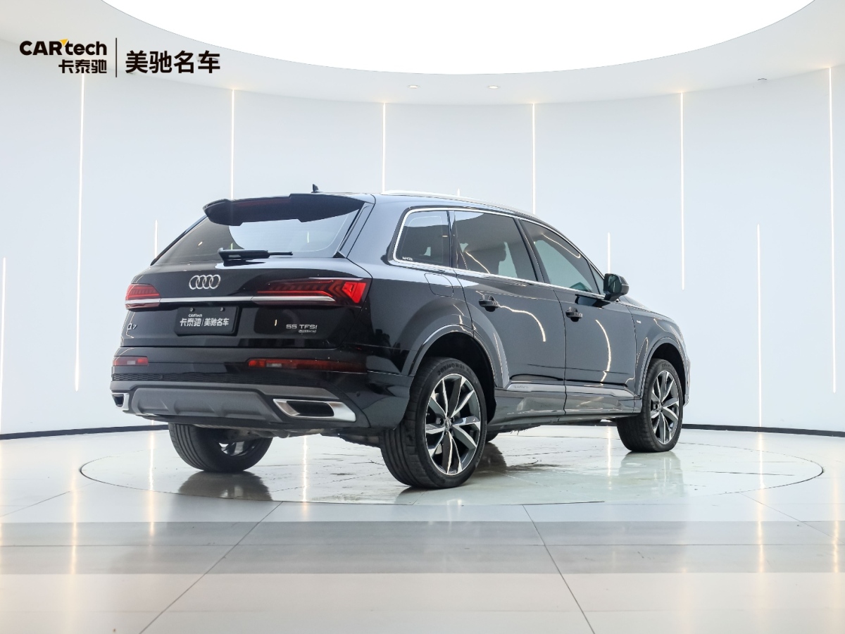 奧迪 奧迪Q7  2023款 55 TFSI quattro S line運動型圖片