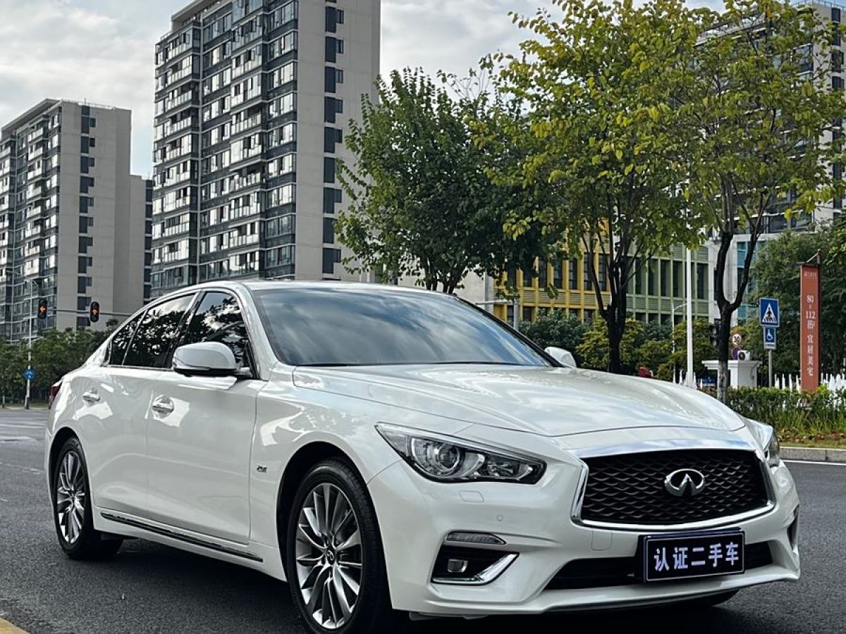 2022年4月英菲尼迪 Q50L  2022款 2.0T 進(jìn)享版