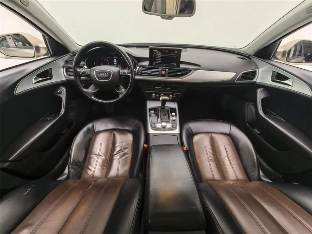 奧迪 奧迪A6L  2014款 TFSI 標(biāo)準(zhǔn)型圖片