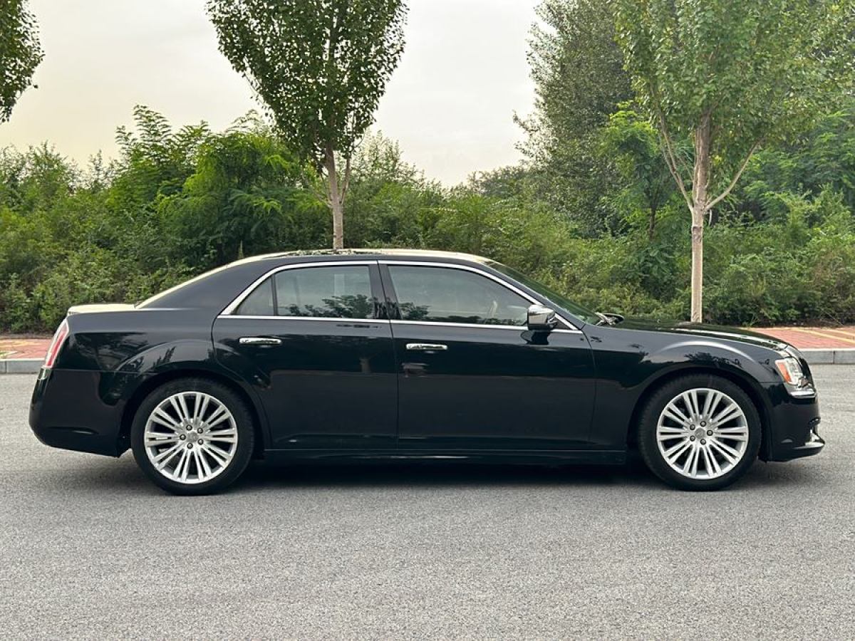 克萊斯勒 300C  2013款 3.6L 尊適版圖片