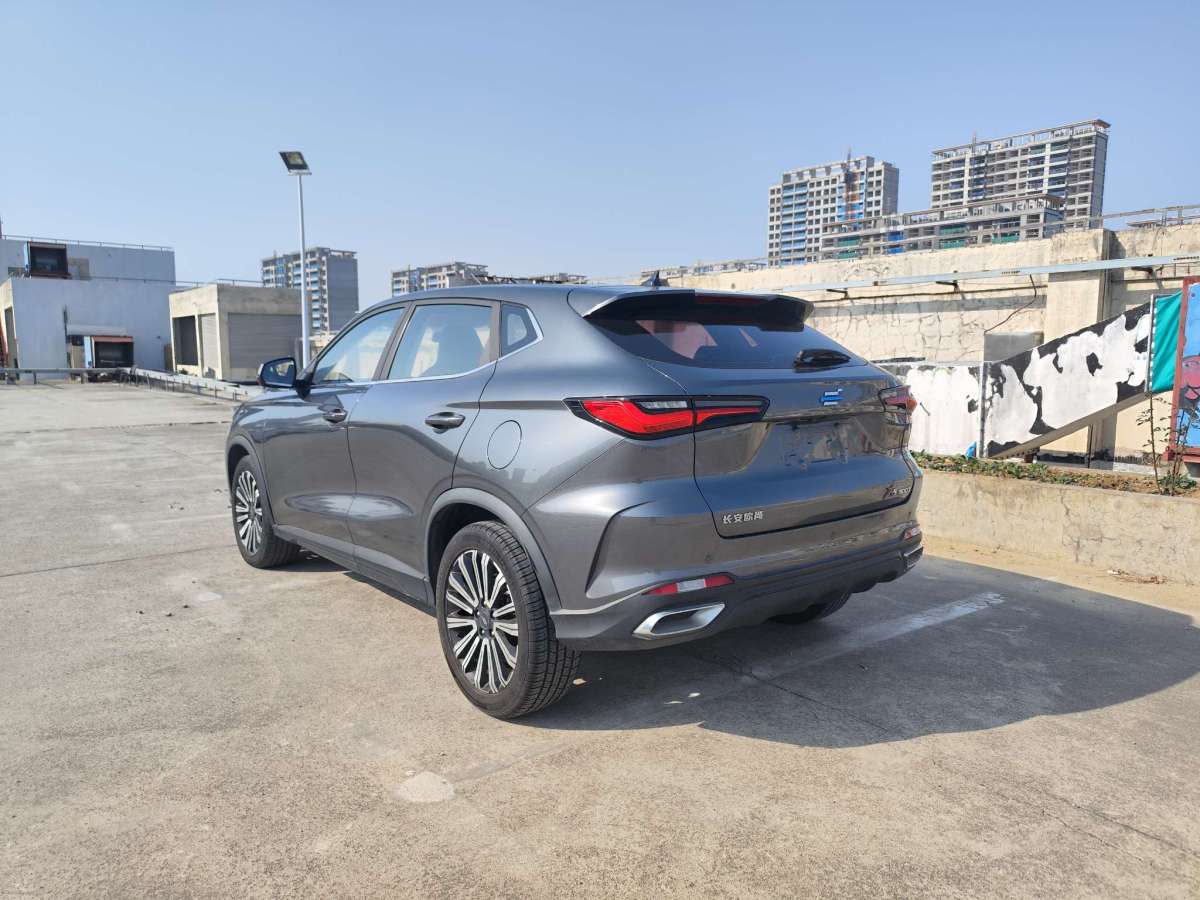 長(zhǎng)安歐尚 長(zhǎng)安歐尚X5  2021款 1.5T DCT豪華型圖片