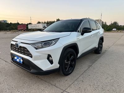 2020年12月 豐田 RAV4榮放 雙擎 2.5L E-CVT四驅(qū)旗艦版圖片