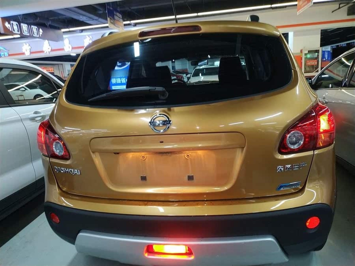 日產(chǎn) 逍客  2012款 2.0XL 火 CVT 2WD圖片
