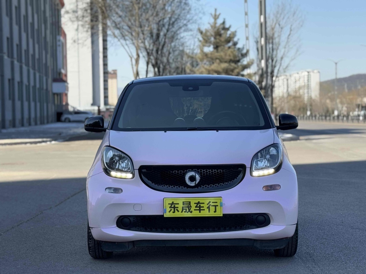 smart fortwo  2016款 1.0L 灰行俠特別版圖片