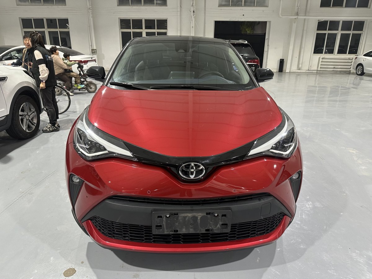 豐田 C-HR  2021款 2.0L 豪華版圖片