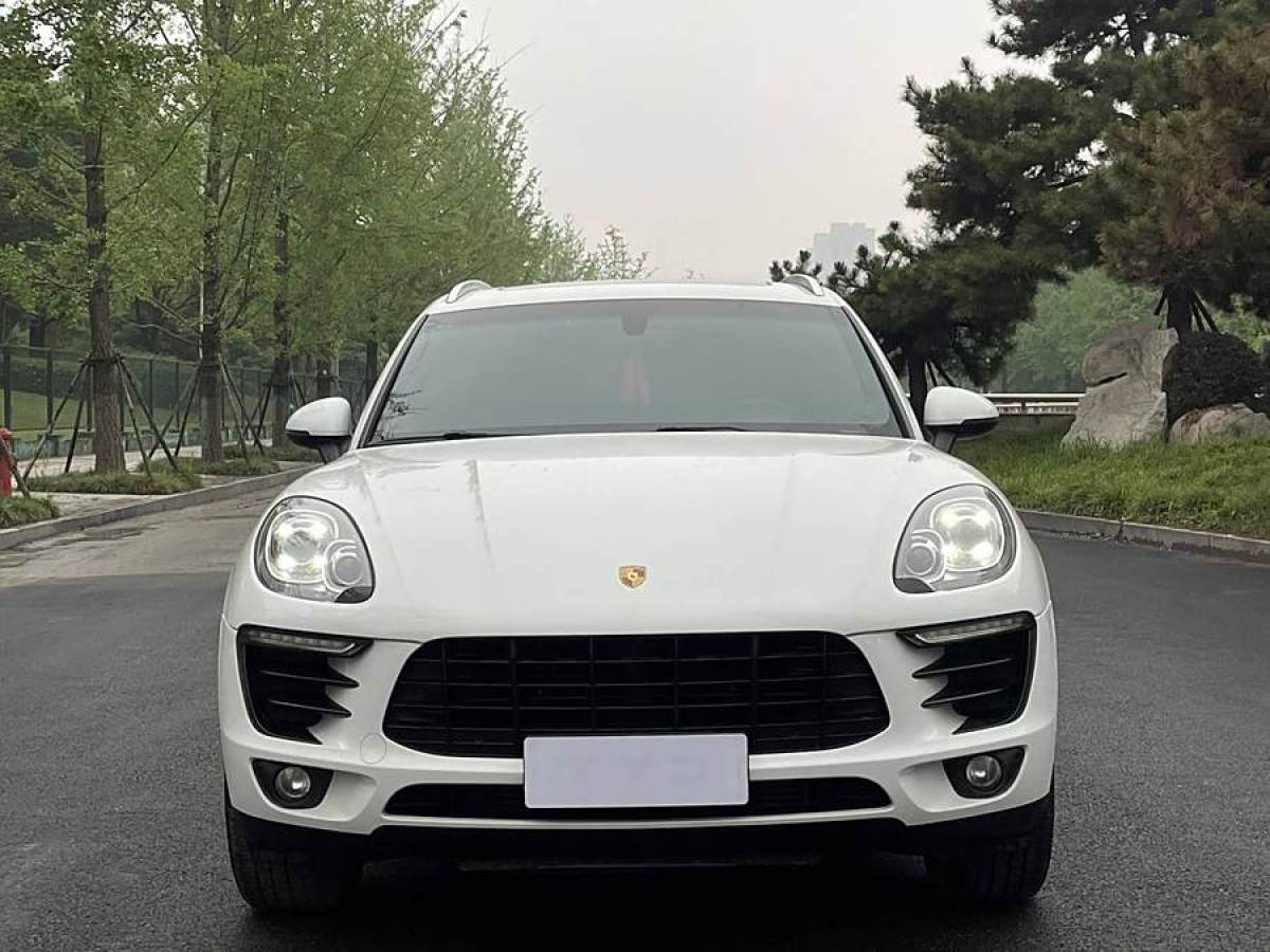 2016年2月保時捷 Macan  2016款 Macan 2.0T