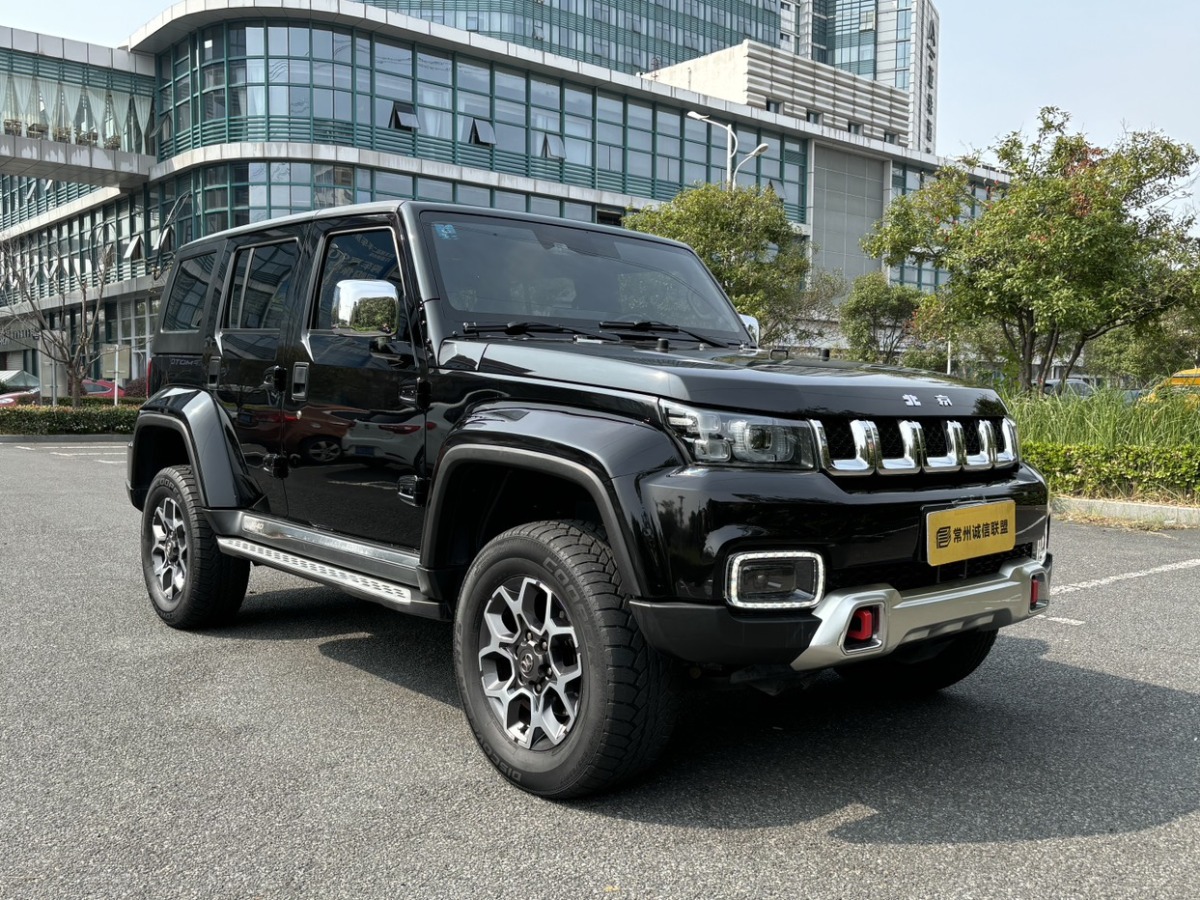 2020年05月北京 BJ40  2019款  PLUS 2.3T 自動四驅(qū)尊享版 國VI