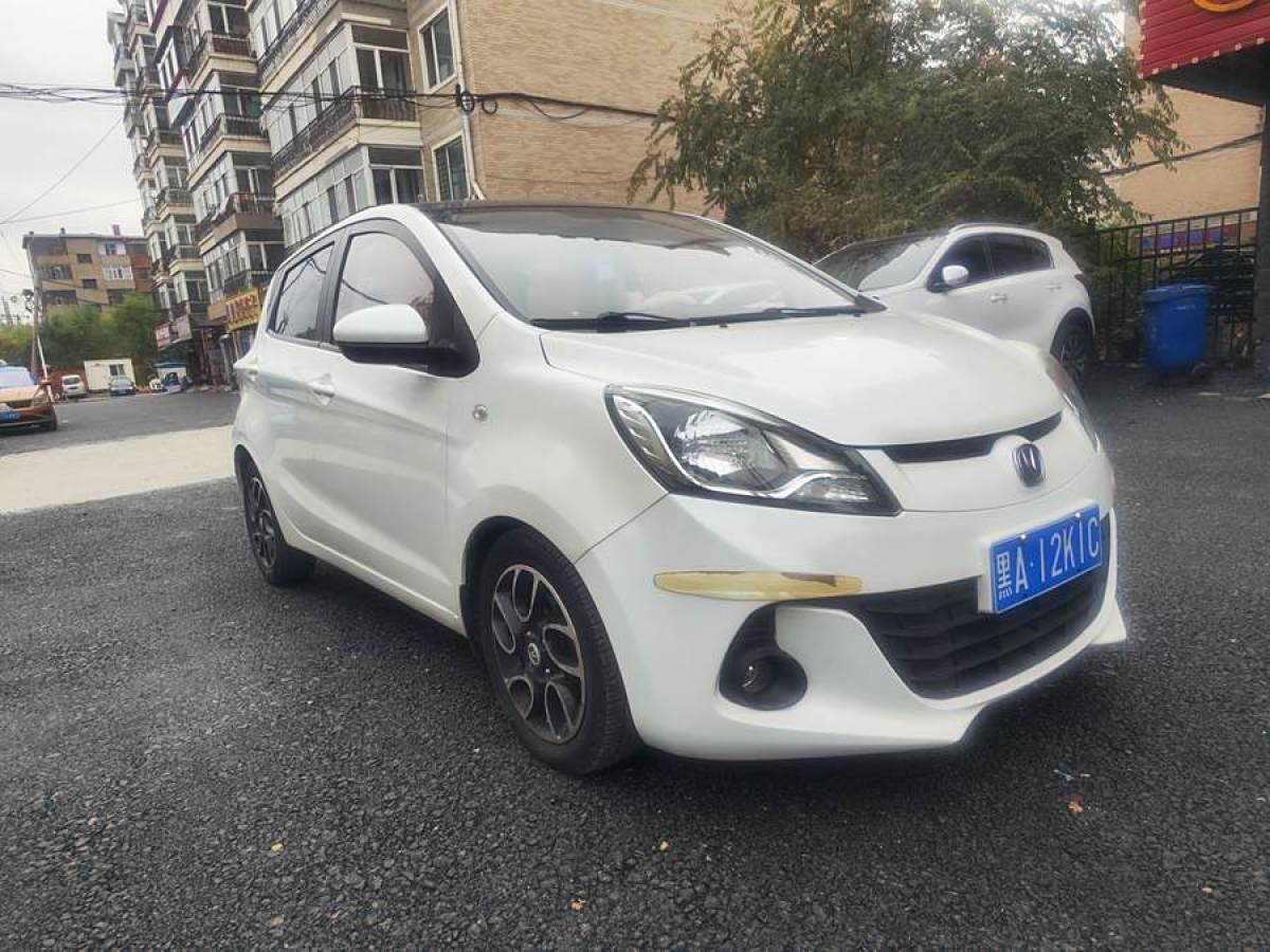 長安 奔奔  2014款 1.4L IMT尊貴天窗型圖片