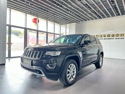 2013年8月 Jeep 大切諾基(進(jìn)口) 3.6L 精英導(dǎo)航版圖片