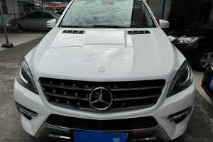 奔驰M级 奔驰 ML 320 4MATIC