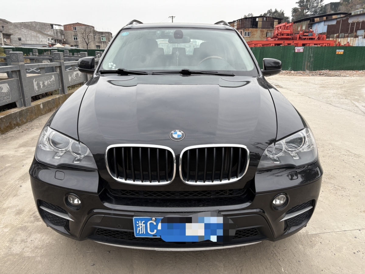 寶馬 寶馬X5  2011款 xDrive35i 領(lǐng)先型圖片