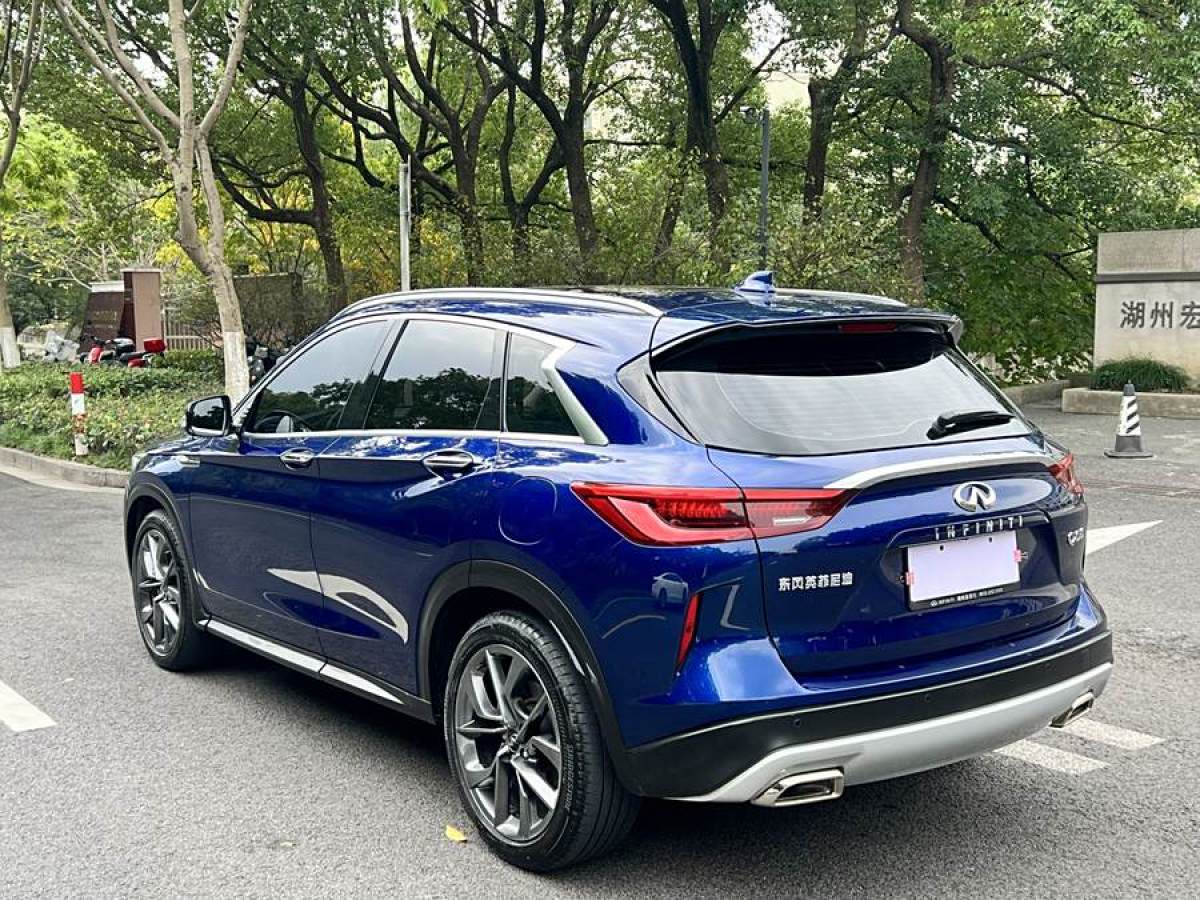 2022年4月英菲尼迪 QX50  2022款 2.0T 兩驅(qū)領(lǐng)航版