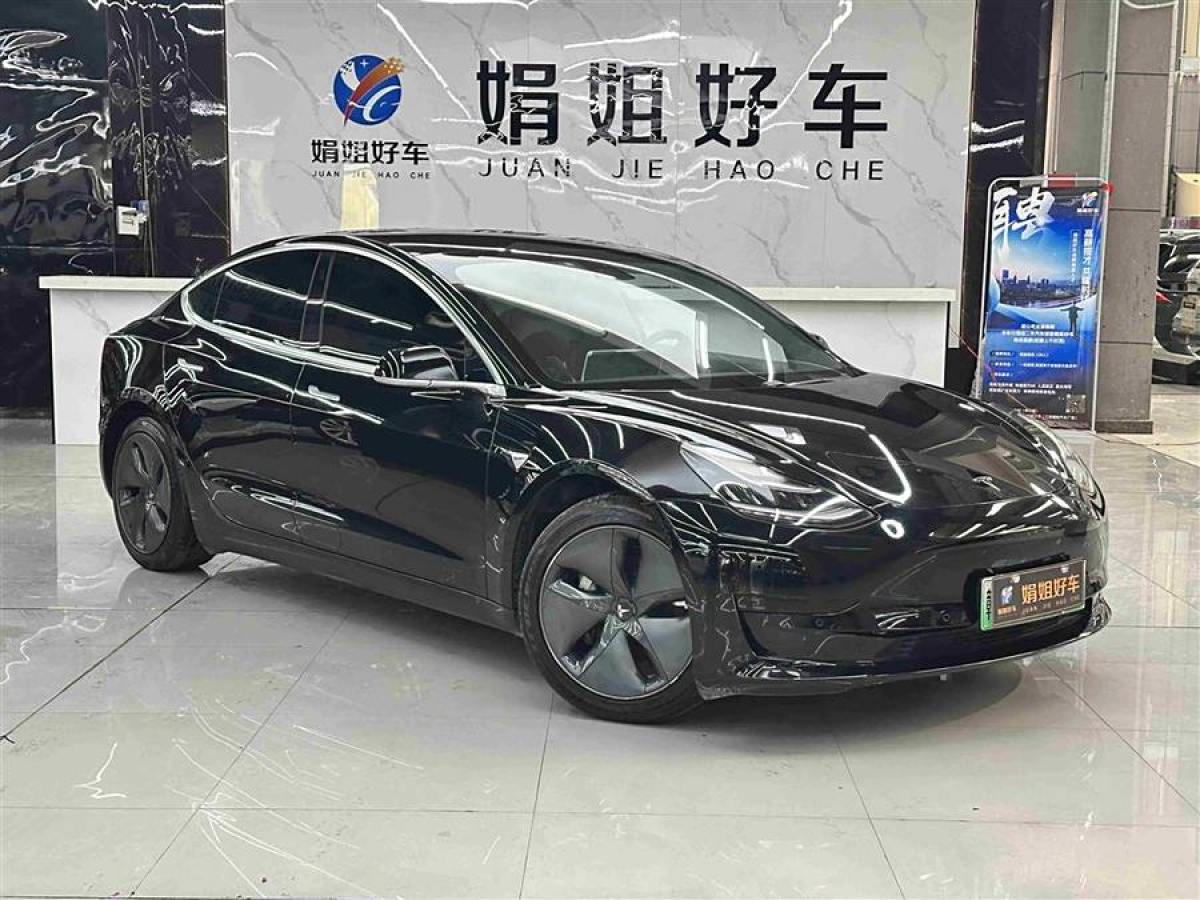 特斯拉 Model 3  2020款 改款 標(biāo)準(zhǔn)續(xù)航后驅(qū)升級版圖片