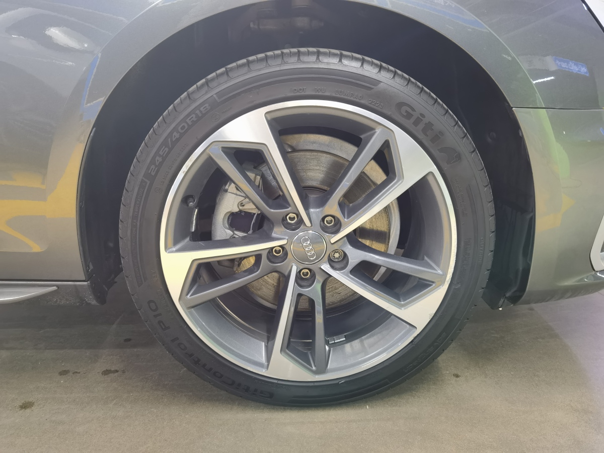 奧迪 奧迪A4L  2020款 40 TFSI 時(shí)尚動(dòng)感型圖片