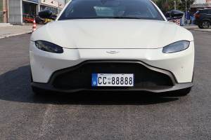 V8 Vantage 阿斯頓·馬丁 4.0T V8 Coupe