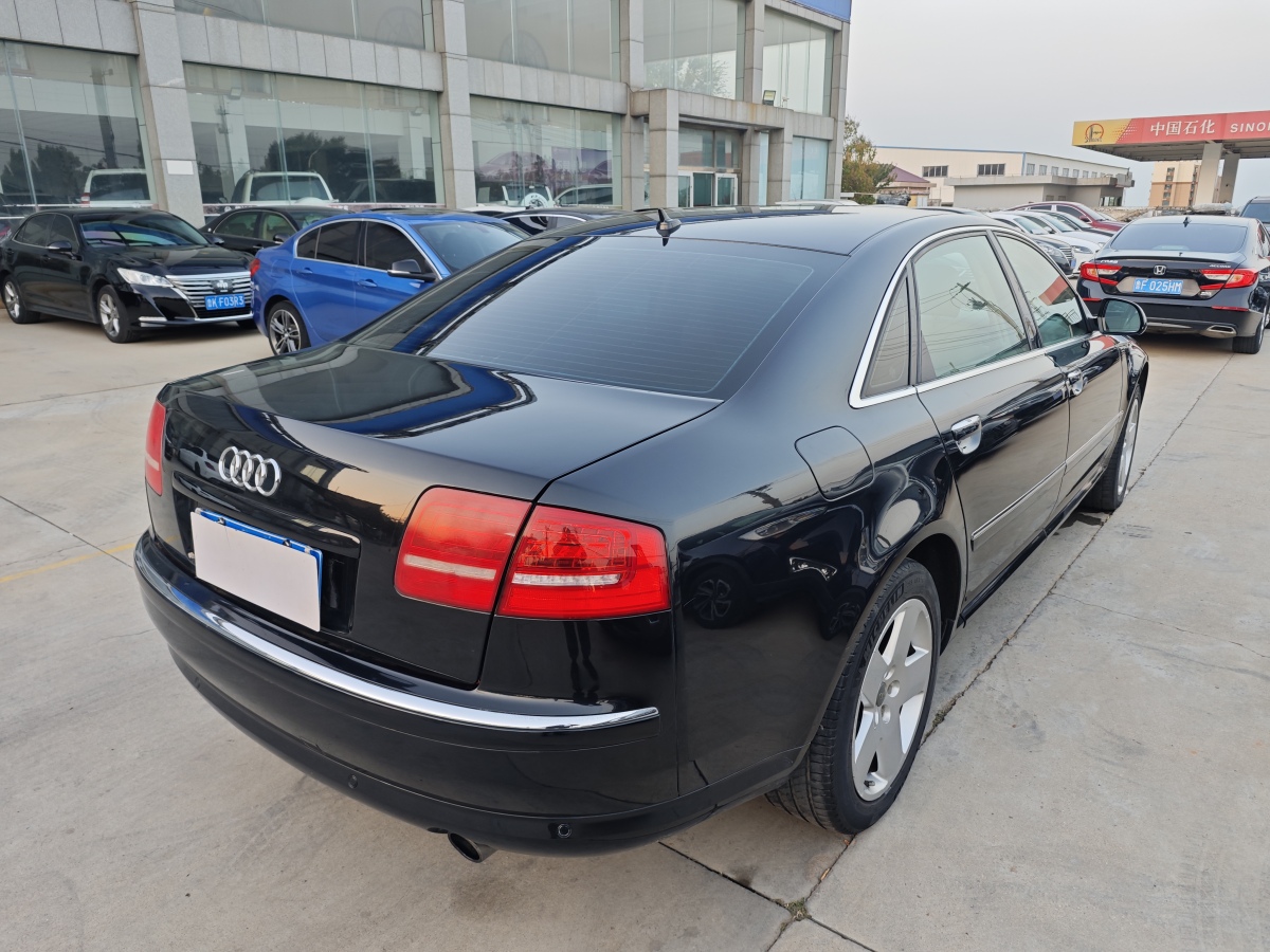 2008年10月奧迪 奧迪A8  2008款 A8L 2.8 FSI標(biāo)準(zhǔn)型