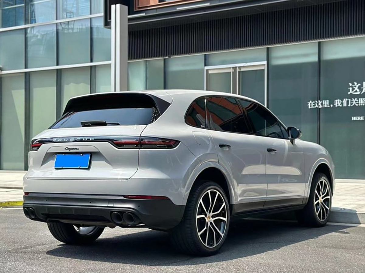 2021年6月保時捷 Cayenne  2022款 Cayenne 3.0T 鉑金版