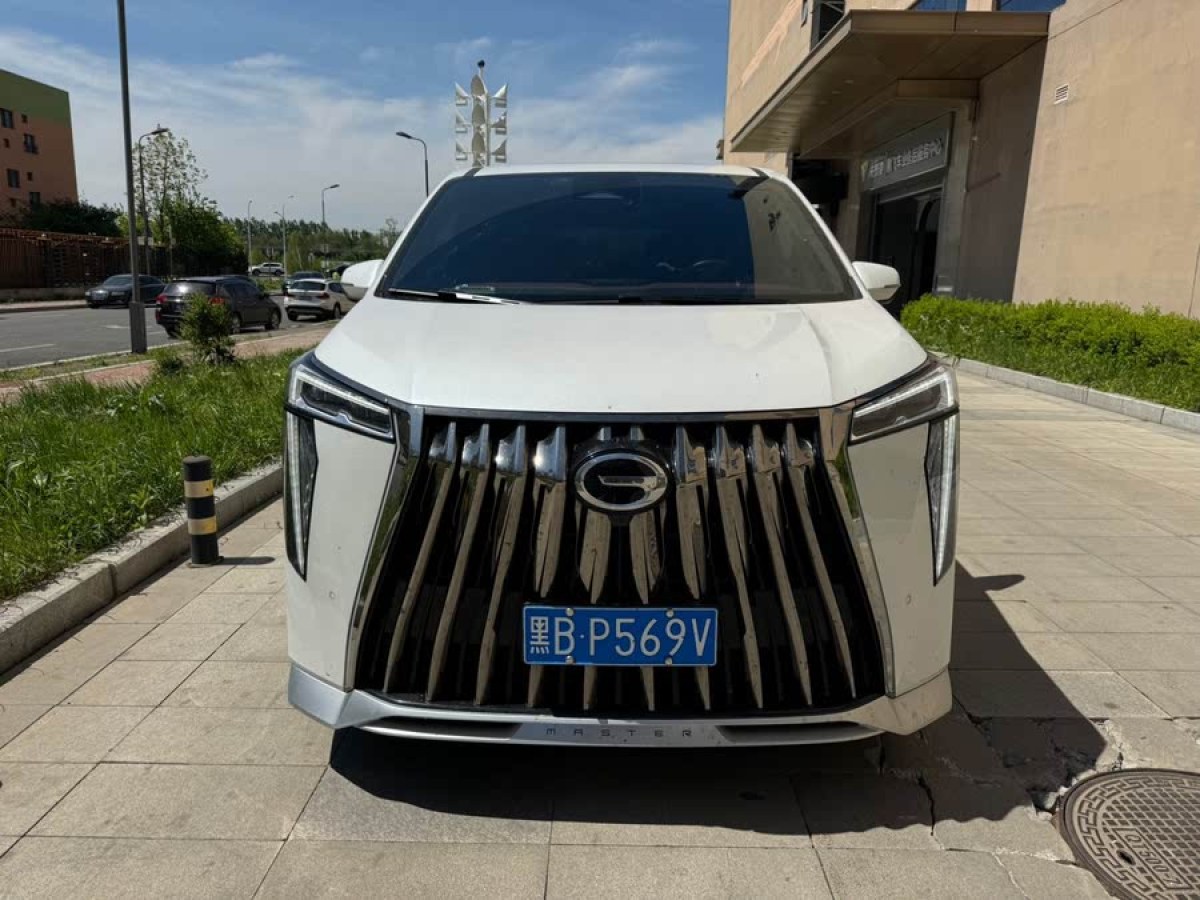 廣汽傳祺 M8  2023款 宗師系列 400T 自動(dòng)旗艦圖片