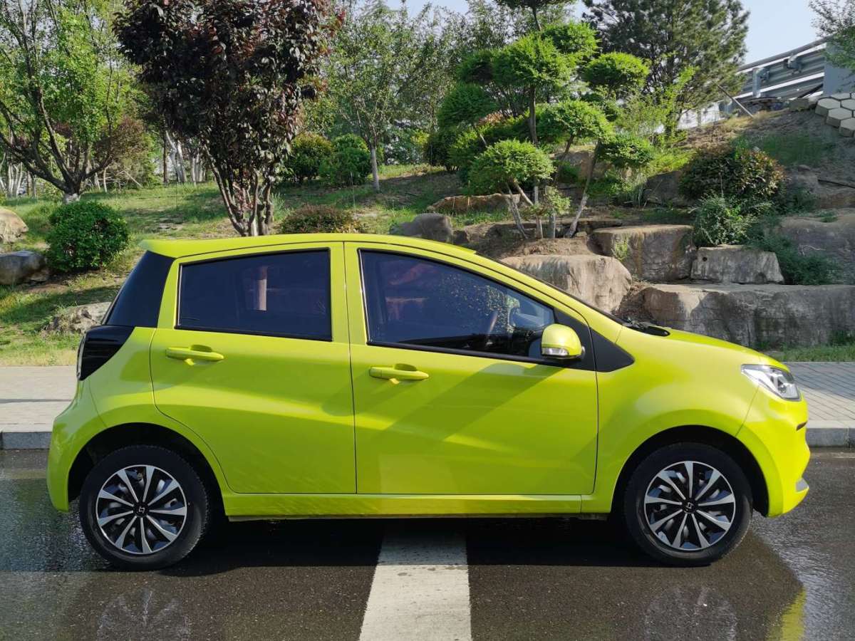 思皓 思皓E10X  2021款 200km 經(jīng)典型圖片