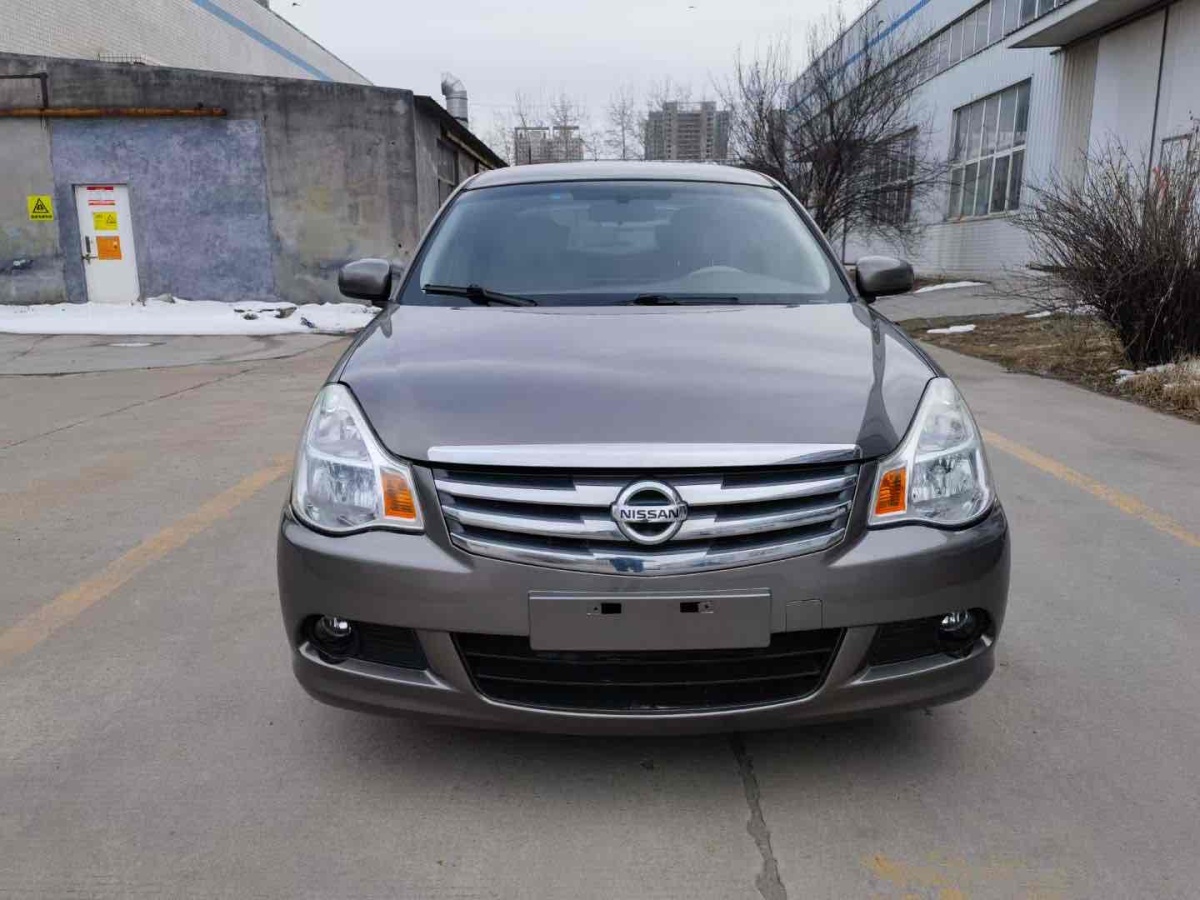 日產(chǎn) 軒逸  2009款 2.0XL CVT豪華版圖片