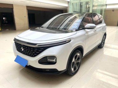 2019年12月 寶駿 RM-5 1.5T CVT 24小時在線豪華型 6座圖片