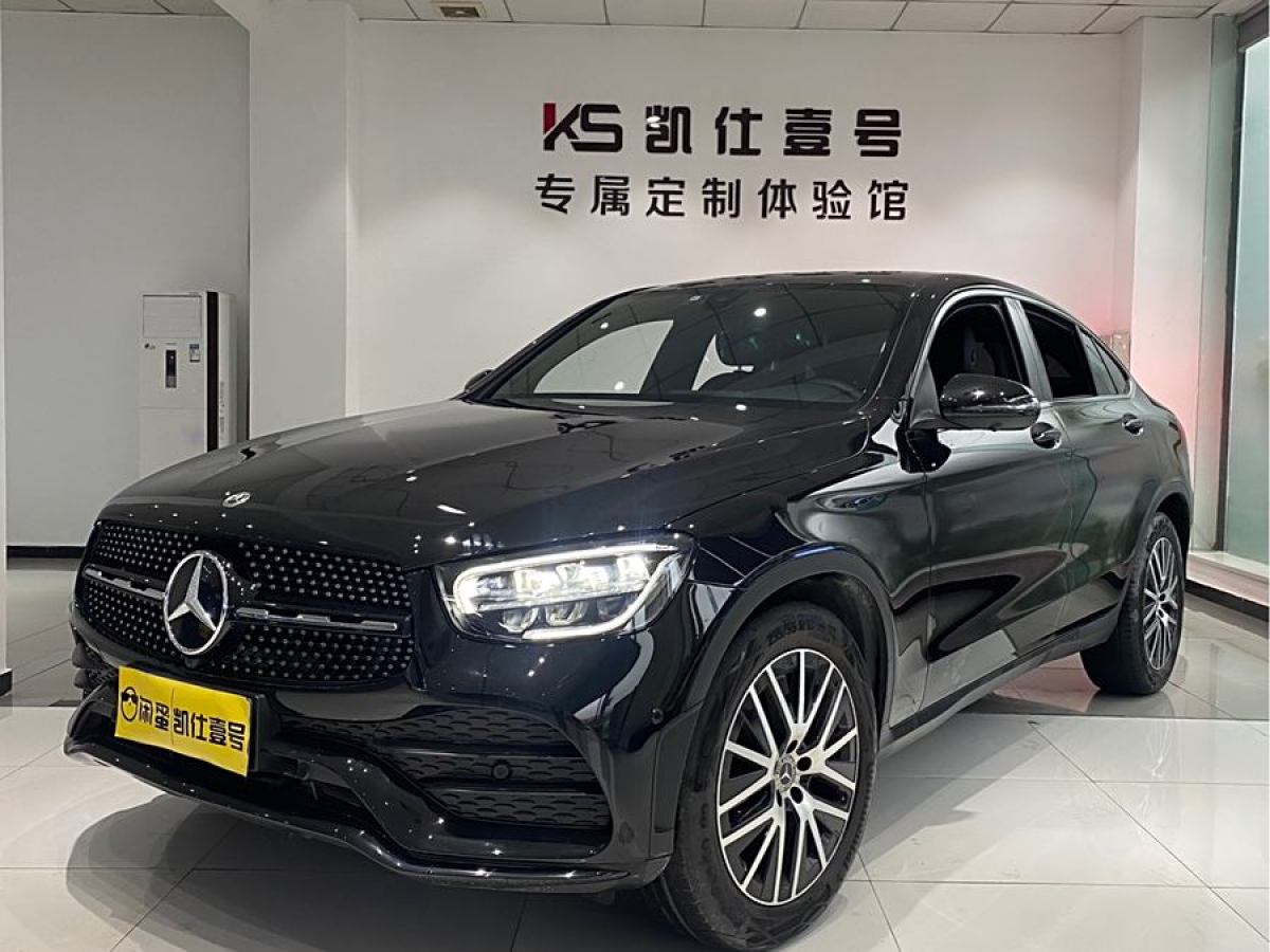 2023年3月奔馳 奔馳GLC  2022款 改款 GLC 260 4MATIC 轎跑SUV