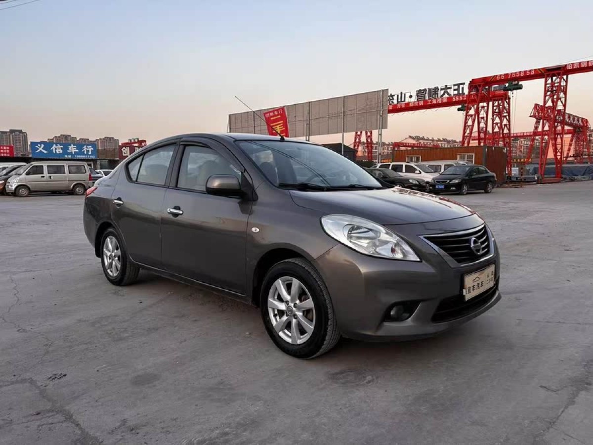 日產(chǎn) 陽(yáng)光  2011款 1.5XV 手動(dòng)尊貴版圖片