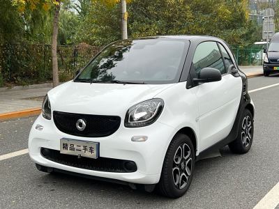 2019年10月 smart fortwo 0.9T 66千瓦硬頂風(fēng)擎版 國(guó)VI圖片