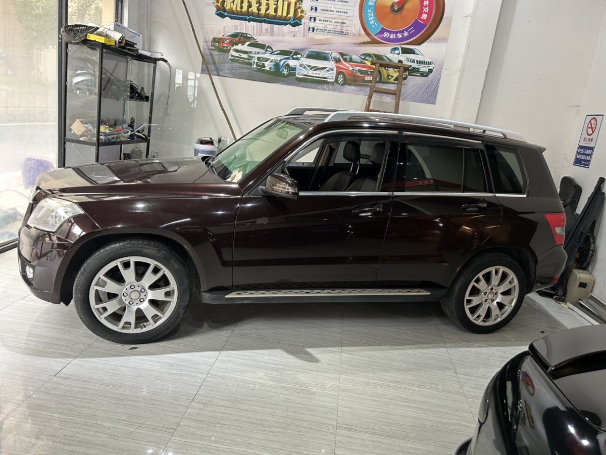 奔馳 奔馳GLK級(jí)  2011款 GLK 300 4MATIC 動(dòng)感型圖片