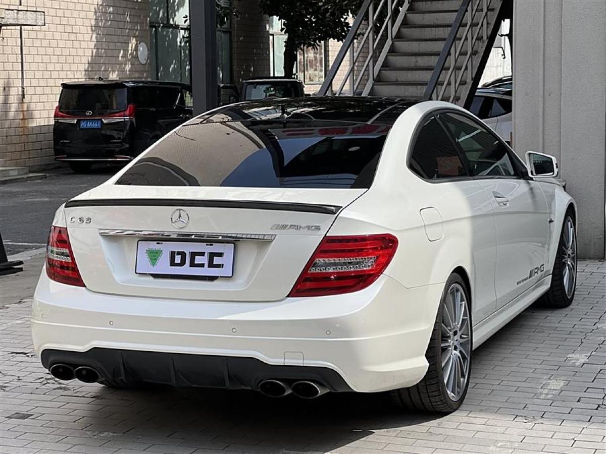 奔馳 奔馳C級AMG  2012款 AMG C 63 Coupe 高性能版圖片