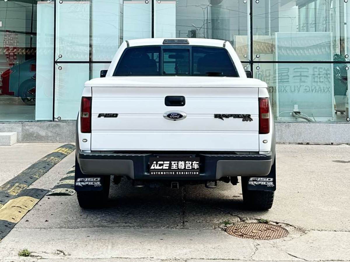 福特 F-150  2011款 6.2L SVT Raptor SuperCrew圖片