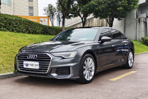 奥迪A6L 奥迪 45 TFSI 臻选动感型