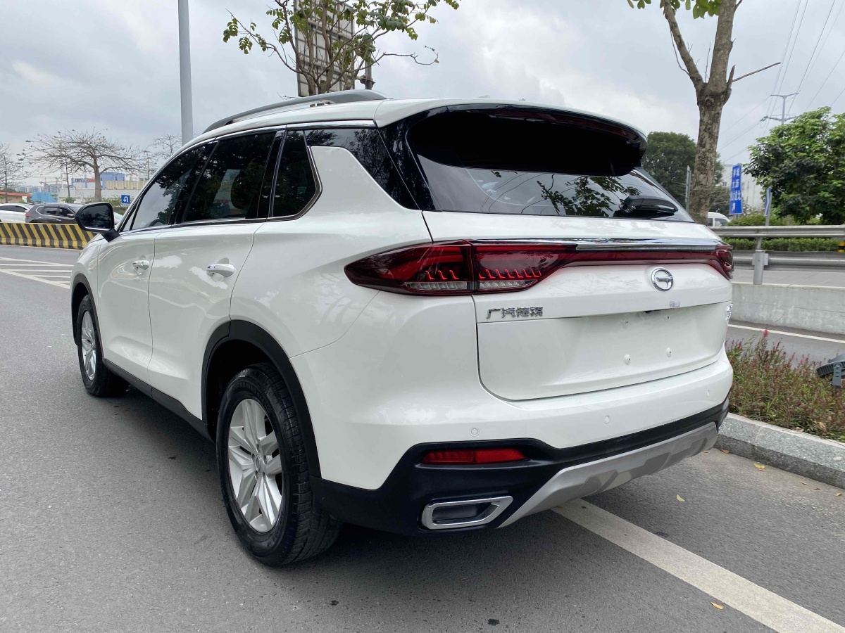 廣汽傳祺 GS5  2019款 270T 自動(dòng)豪華版圖片