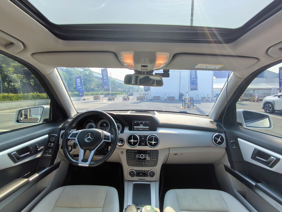 奔馳 奔馳GLK級  2015款 GLK 260 4MATIC 動感型 極致版圖片