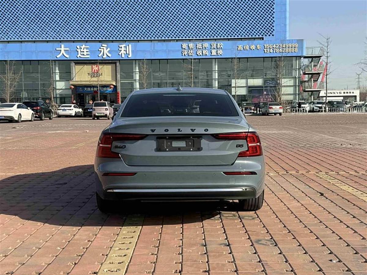 沃爾沃 S60L  2023款 B4 智逸豪華版圖片