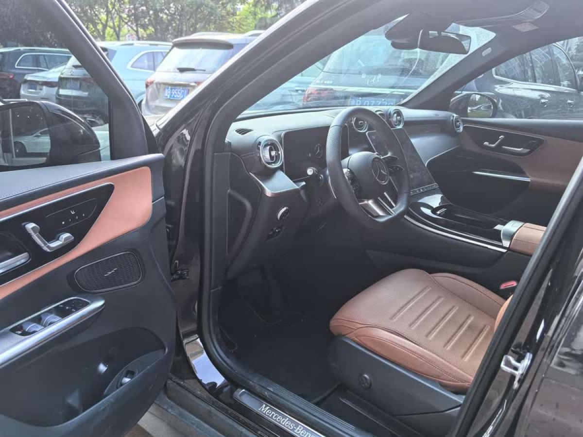 奔馳 奔馳GLC  2024款 改款 GLC 260 L 4MATIC 豪華型 5座圖片