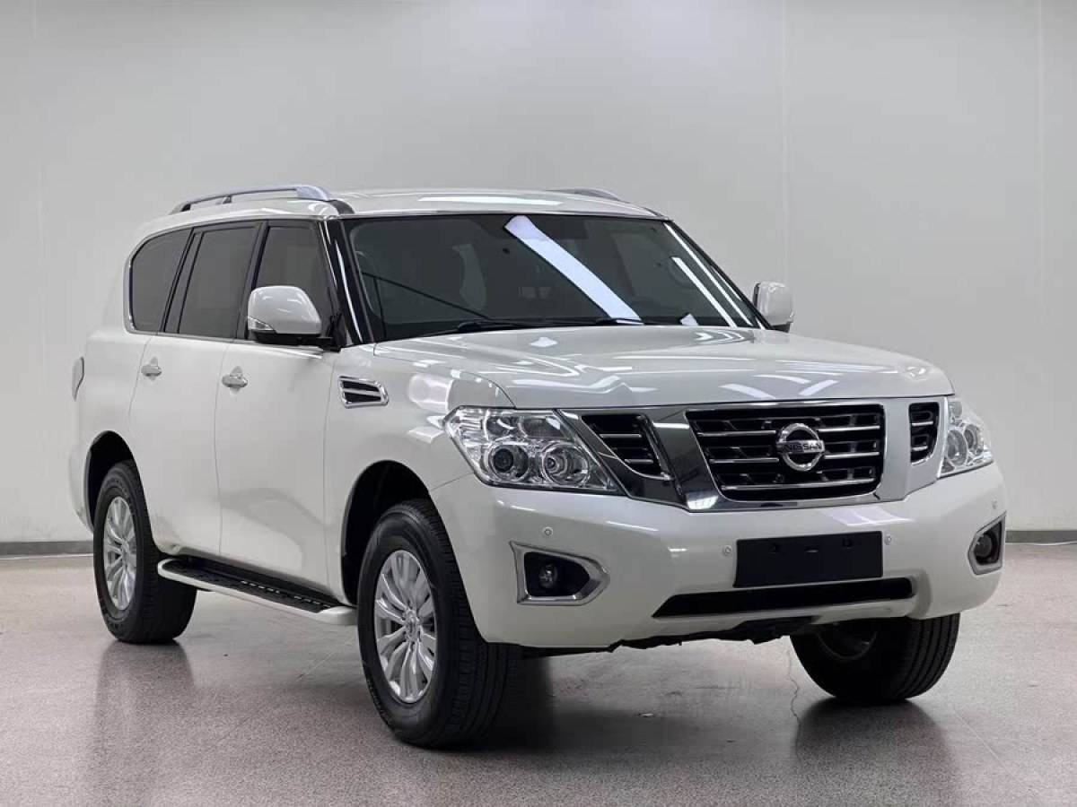 日產(chǎn) 途樂  2018款 4.0L 領(lǐng)英型圖片