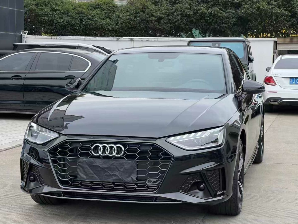 奧迪 奧迪A4L  2024款 40 TFSI 時(shí)尚動(dòng)感型圖片