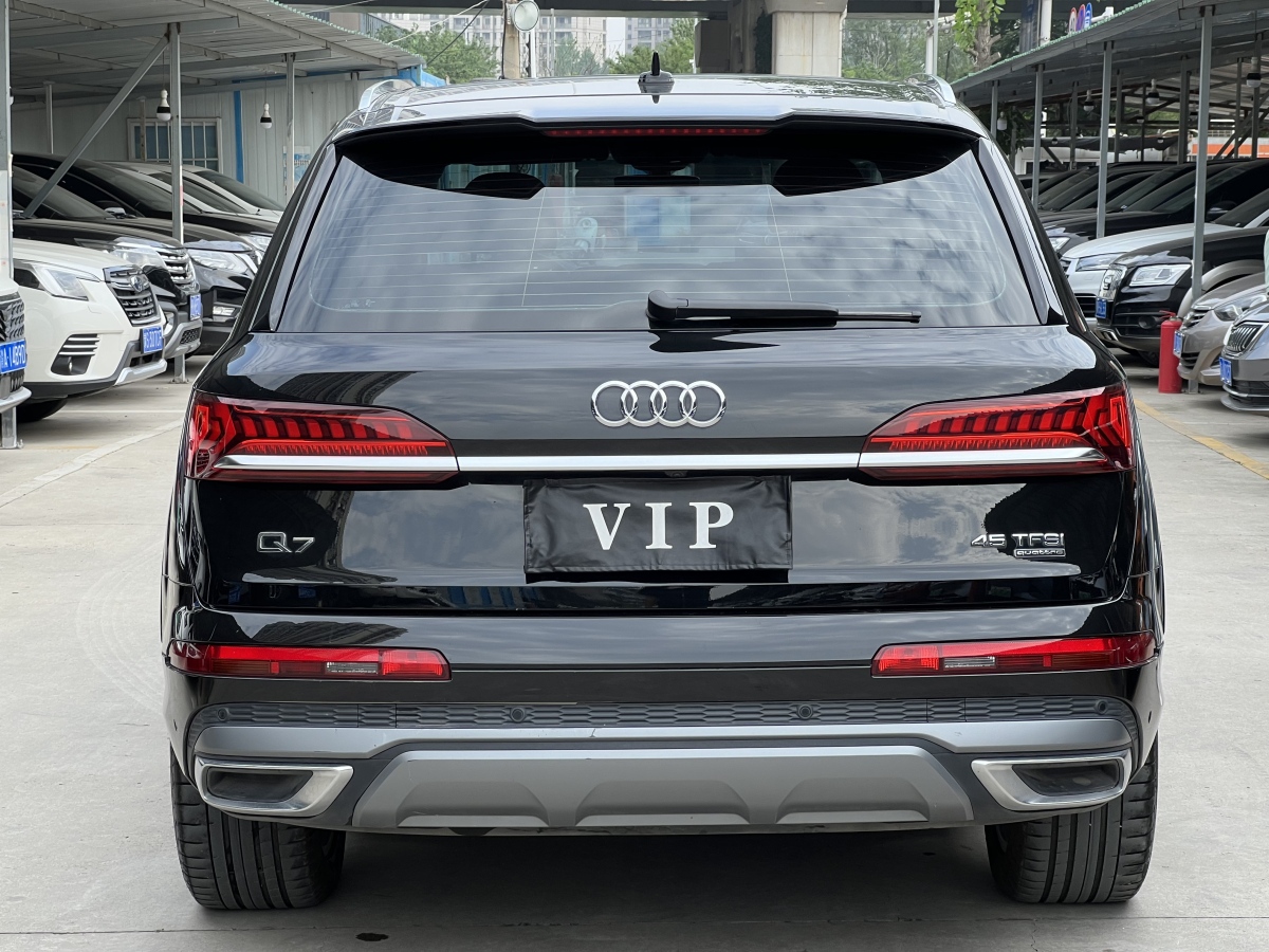 奧迪 奧迪Q7  2023款 45 TFSI quattro S line運動型圖片