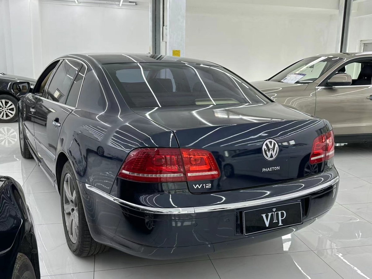 2011年12月大众 辉腾  2011款 3.6L V6 5座加长舒适版