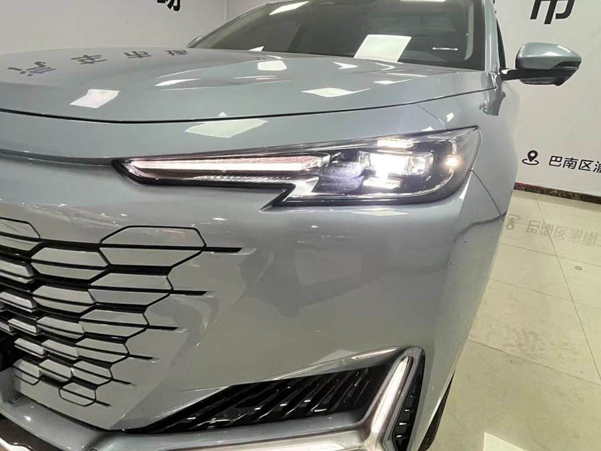 長(zhǎng)安 長(zhǎng)安UNI-K  2021款 2.0T 尊貴型圖片