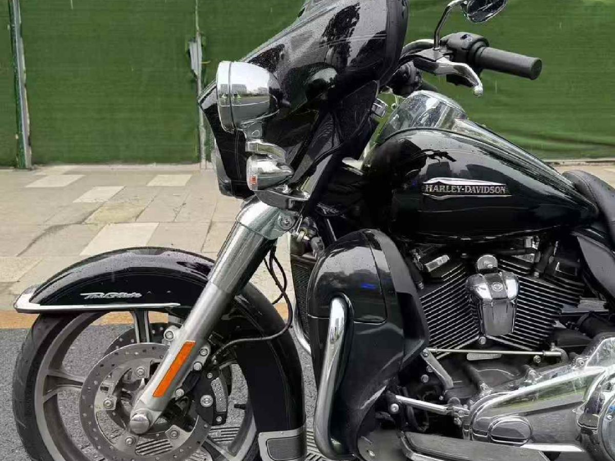 依維柯 得意  2022款 2.5T A37 M1客車 5-9座長軸中頂雙胎手動(dòng)門圖片